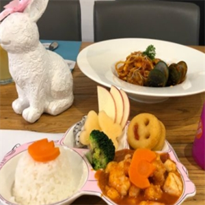 优米亲子主题餐厅
