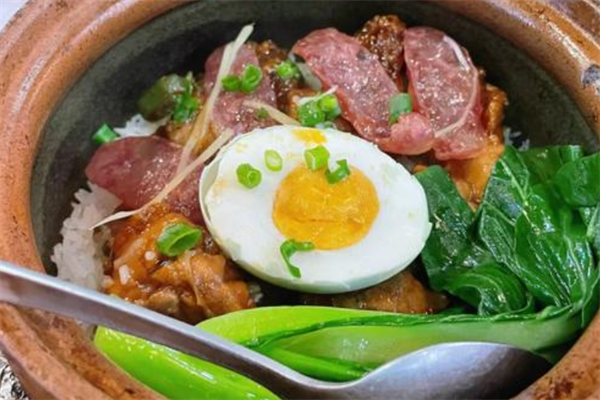 粤全食煲仔饭加盟