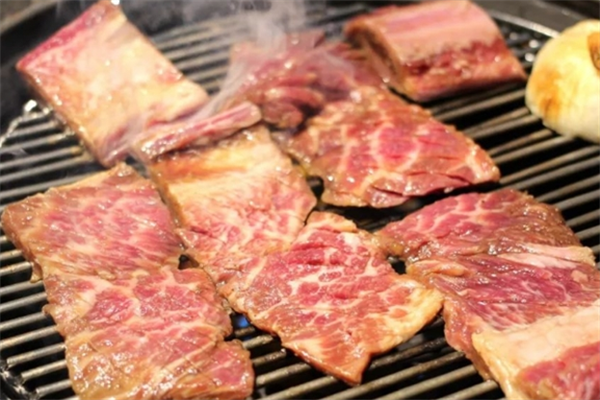 小薇薇烤肉店加盟
