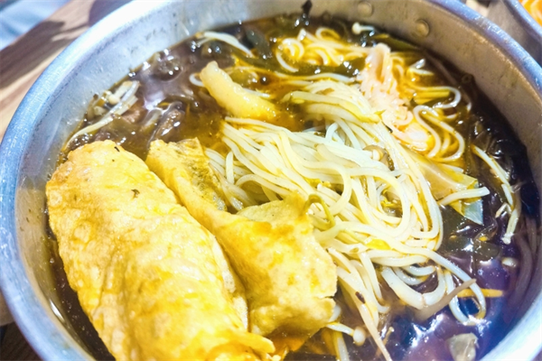 唐老鸭米线加盟
