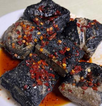 雄逗逗長沙臭豆腐