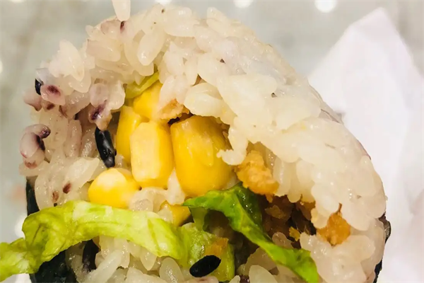 真圆糍饭团加盟