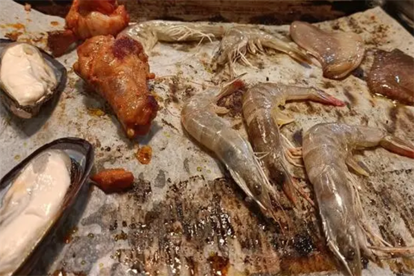 致青春自助涮烤加盟