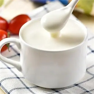 牛乳星酸奶