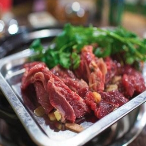 小霸椒現(xiàn)炒黃牛肉