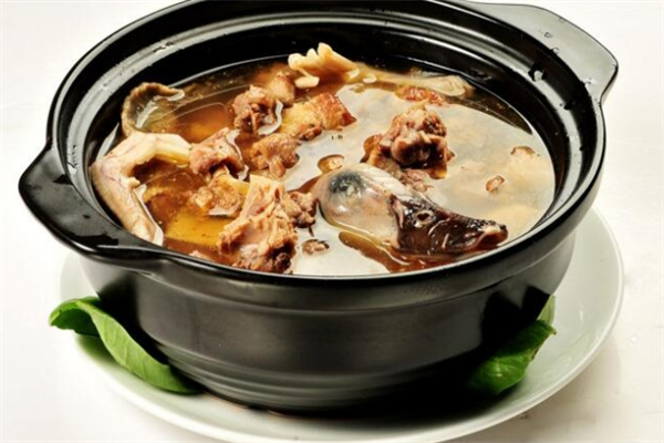 探食鸭脚煲加盟