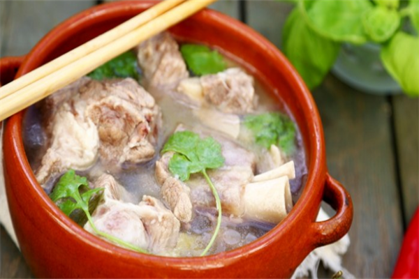 周记三义春羊肉汤加盟