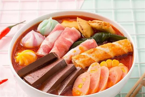 谭小青麻辣烫加盟