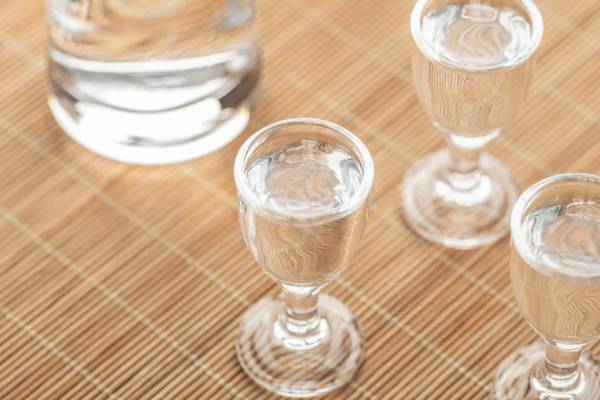 嗨起来小酒馆加盟