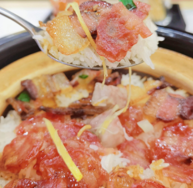 小果煲仔飯