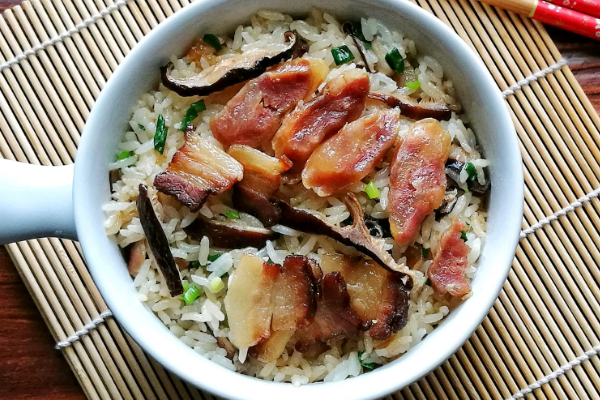 朱记港式煲仔饭加盟