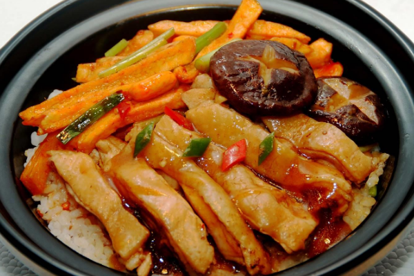 饭好啦煲仔饭加盟