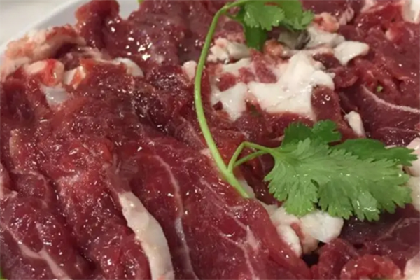 龙怡汕头牛肉火锅店加盟