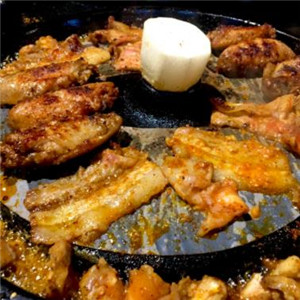 自助市集烤肉