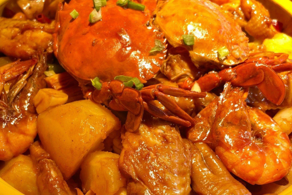 蜜芝多肉蟹煲加盟