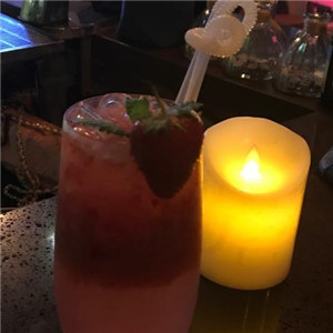 醉花亭酒館