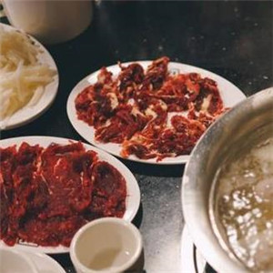 滋客自助涮烤