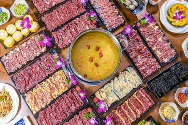 老二牛肉火锅加盟