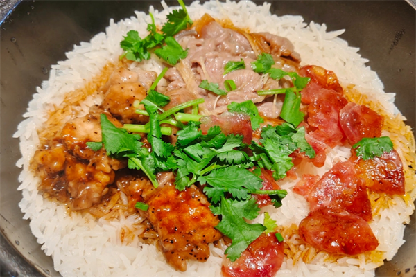 璇子煲仔饭加盟