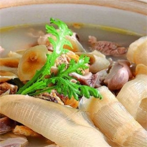 陆陆鸡煲火锅