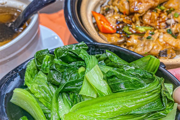 好火候靓汤煲仔饭加盟