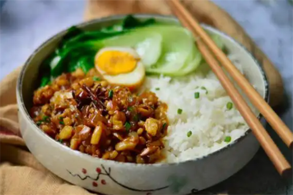 炒态度盖码饭加盟
