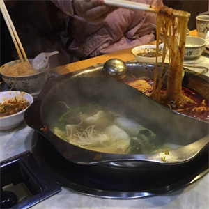 羊霸火鍋