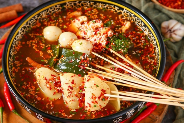 二青家砂锅串串加盟