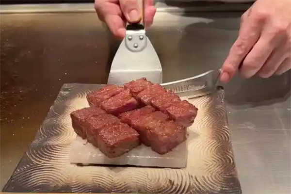 真牛铁板烧加盟