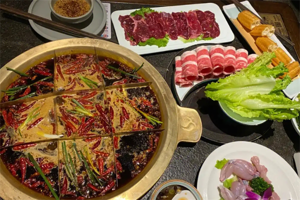 九分熟时尚火锅加盟