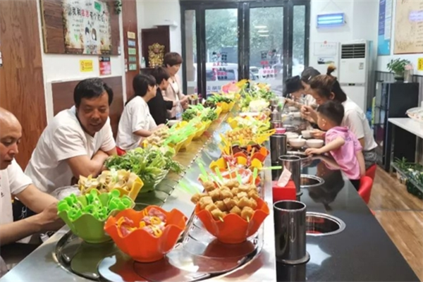 好麻麻旋转小火锅加盟