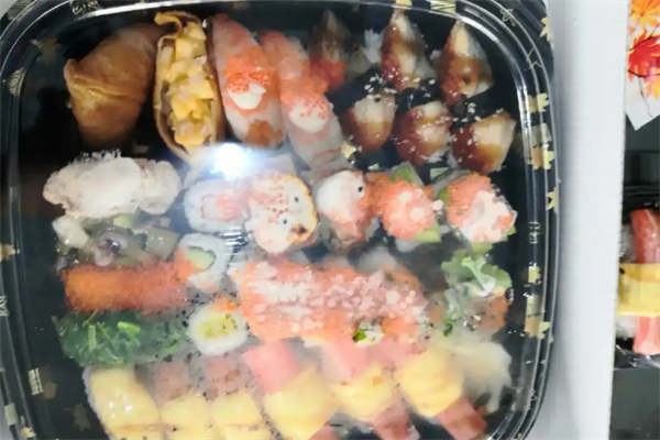 卓炎寿司料理加盟