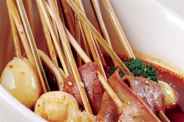 聚友串串香加盟
