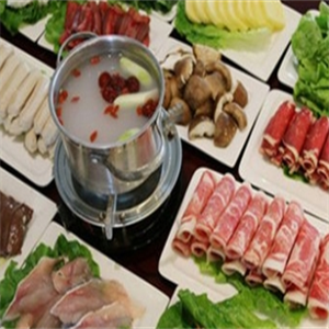 丸招牌摩登粵潮小火鍋