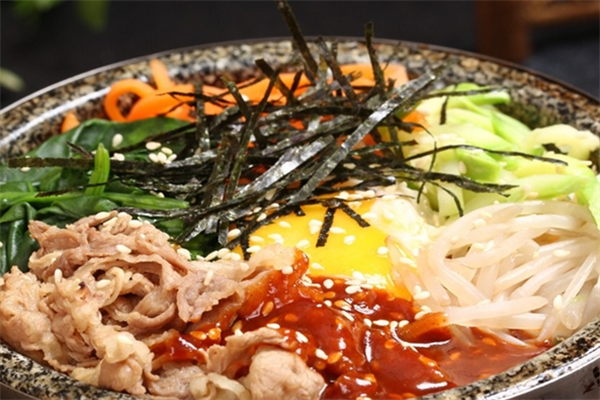 來記煲仔飯加盟