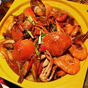 林哥肉蟹煲燒烤