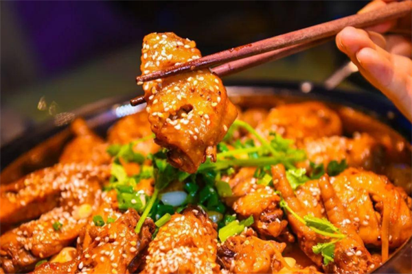 爵士肉蟹煲加盟