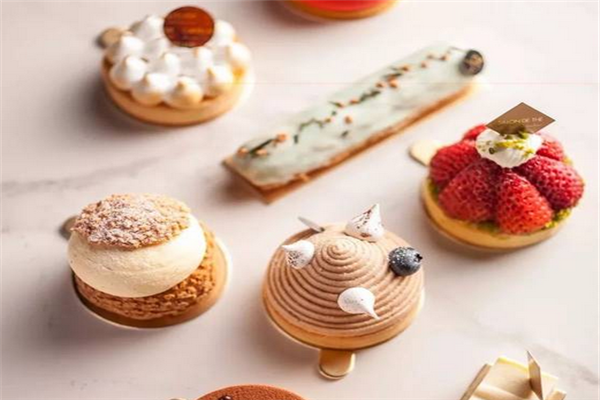 KISSCAKE私家甜品定制店加盟