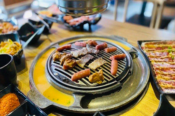 南山公园炭火烤肉加盟