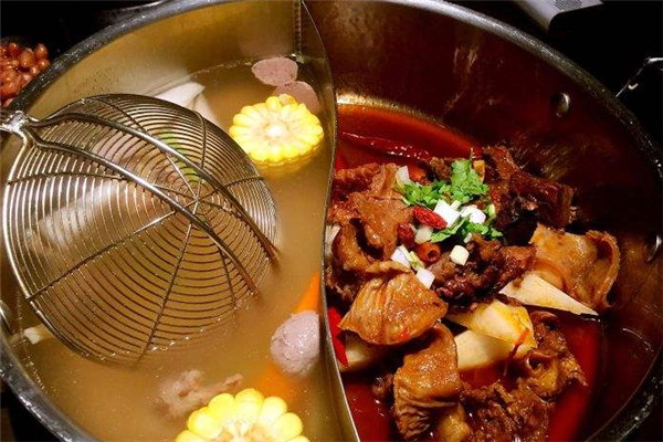 源泰特色鲜牛肉火锅加盟