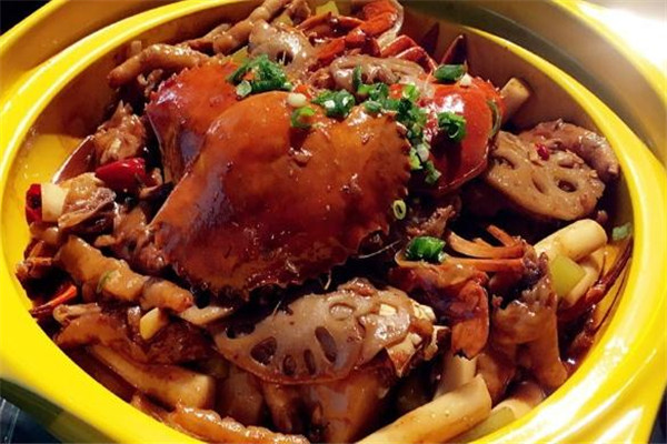 胖妞肉蟹煲加盟