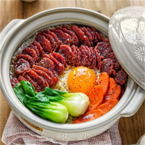 永吉煲仔飯