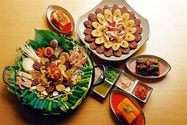 吾里春川家韩式料理加盟