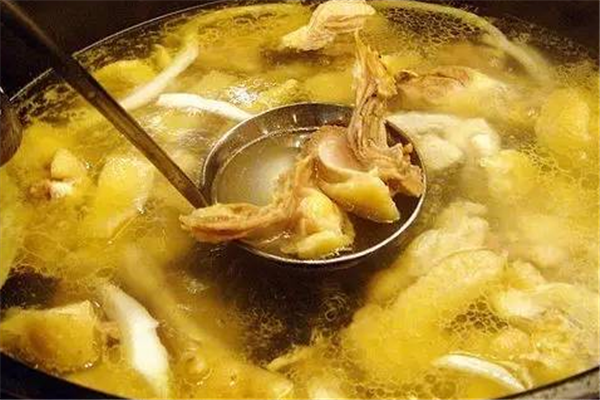 宝晟椰子鸡煲王加盟