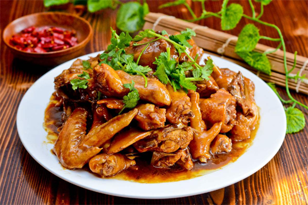 周师兄鲜炒鸡加盟