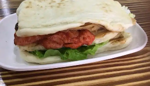 司勇小饼夹肉
