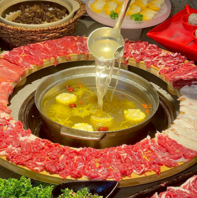 咊喈潮牛牛肉火鍋