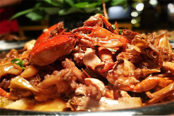 周记肉蟹煲加盟