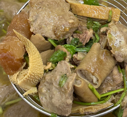 小試牛尾湯火鍋