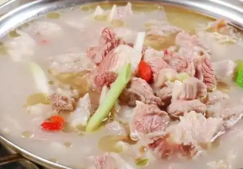顶壕海鲜牛肉火锅